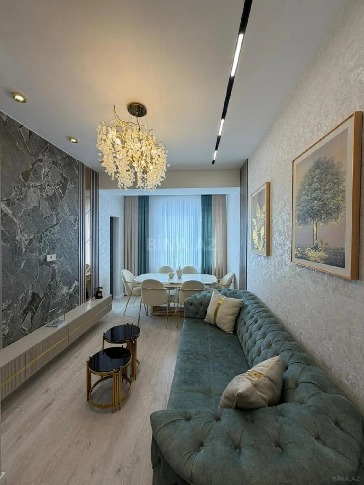 Kirayə verilir 2 otaqlı mənzil 70 m²