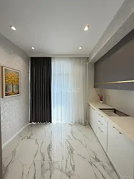 Kirayə verilir 2 otaqlı mənzil 70 m²