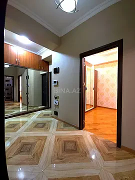 Satılır 2 otaqlı mənzil 84 m²