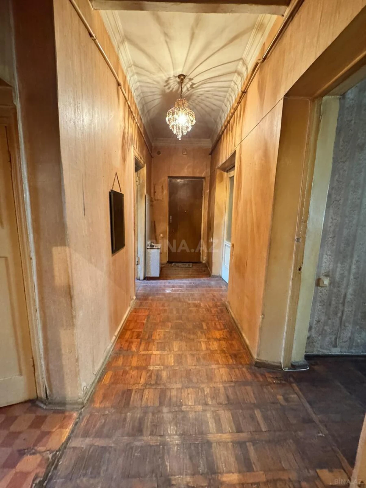 Satılır 3 otaqlı mənzil 105 m²