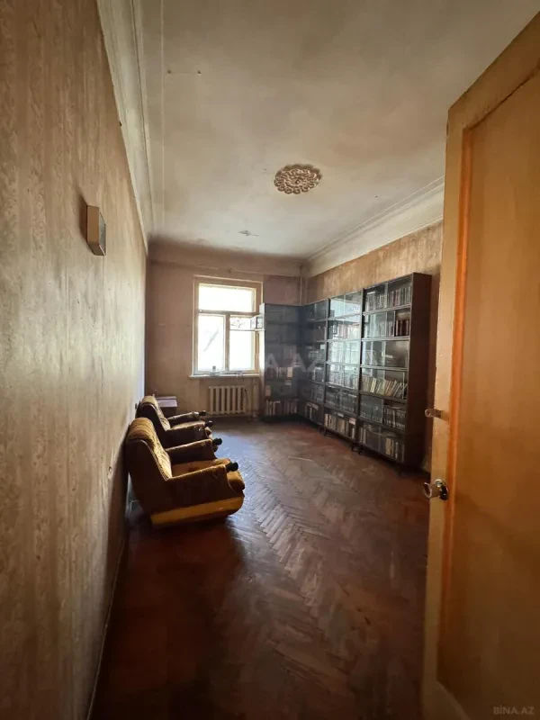 Satılır 3 otaqlı mənzil 105 m²