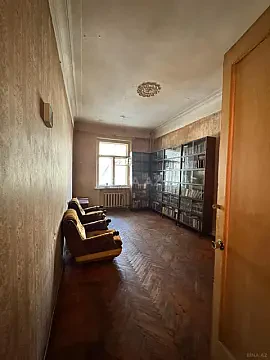 Satılır 3 otaqlı mənzil 105 m²