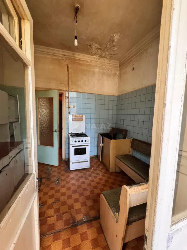 Satılır 3 otaqlı mənzil 105 m²
