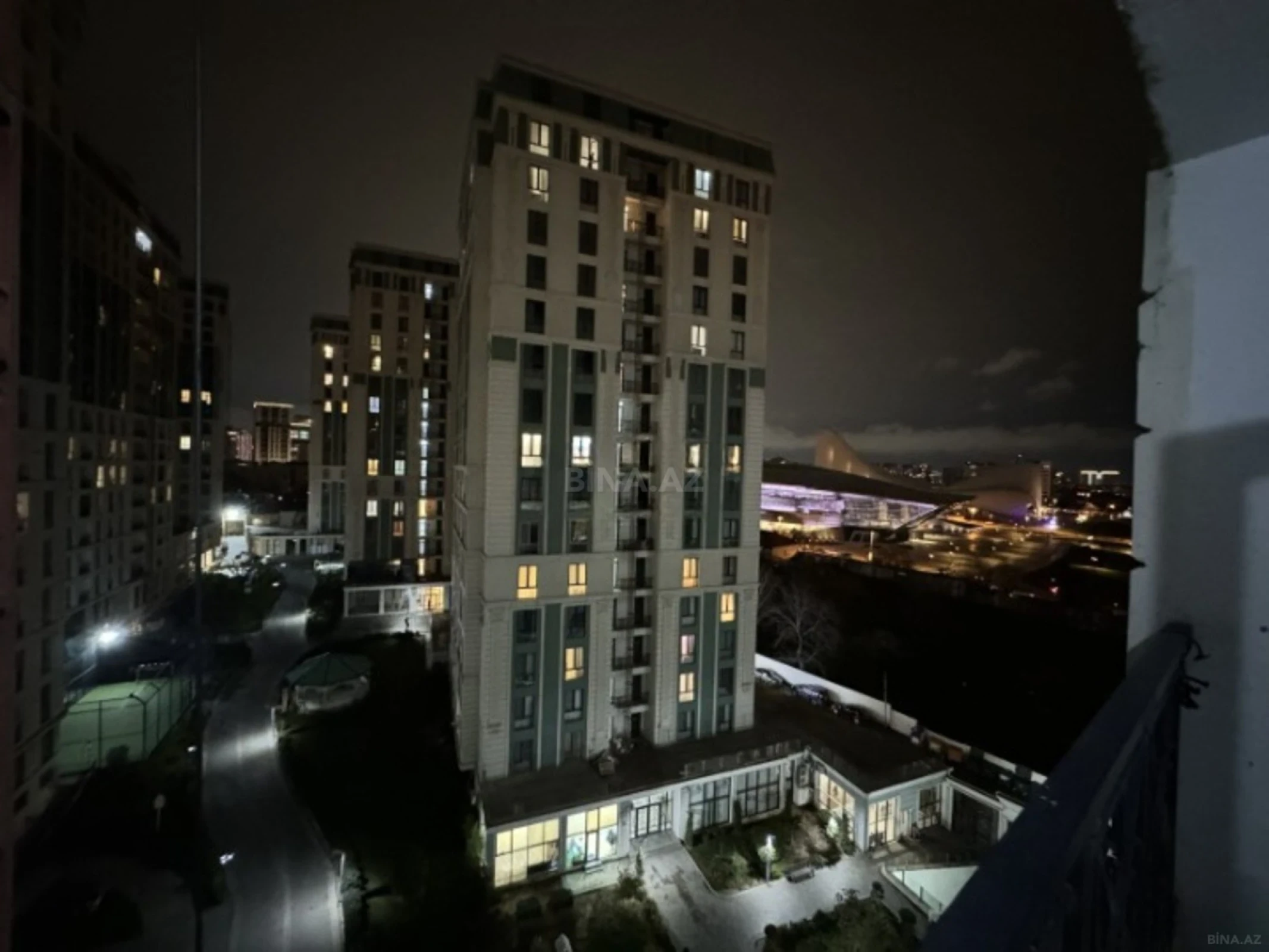 Kirayə verilir 2 otaqlı mənzil 75 m²