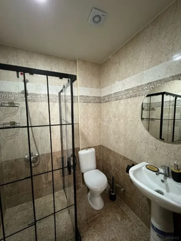 Kirayə verilir 2 otaqlı mənzil 75 m²