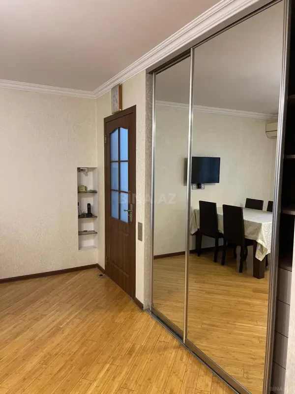 Kirayə verilir 1 otaqlı mənzil 40 m²