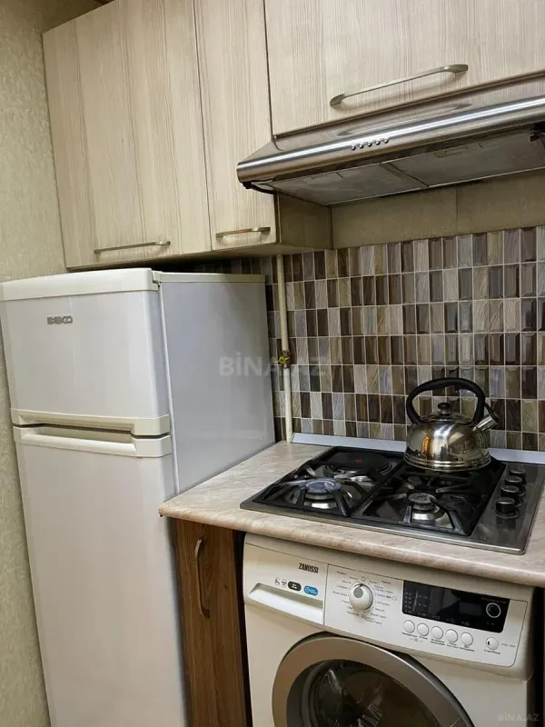 Kirayə verilir 1 otaqlı mənzil 40 m²