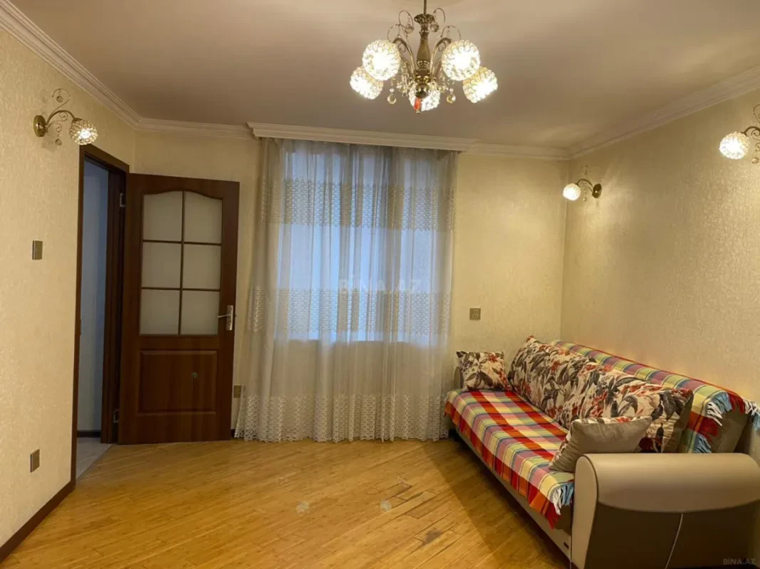 Kirayə verilir 1 otaqlı mənzil 40 m²