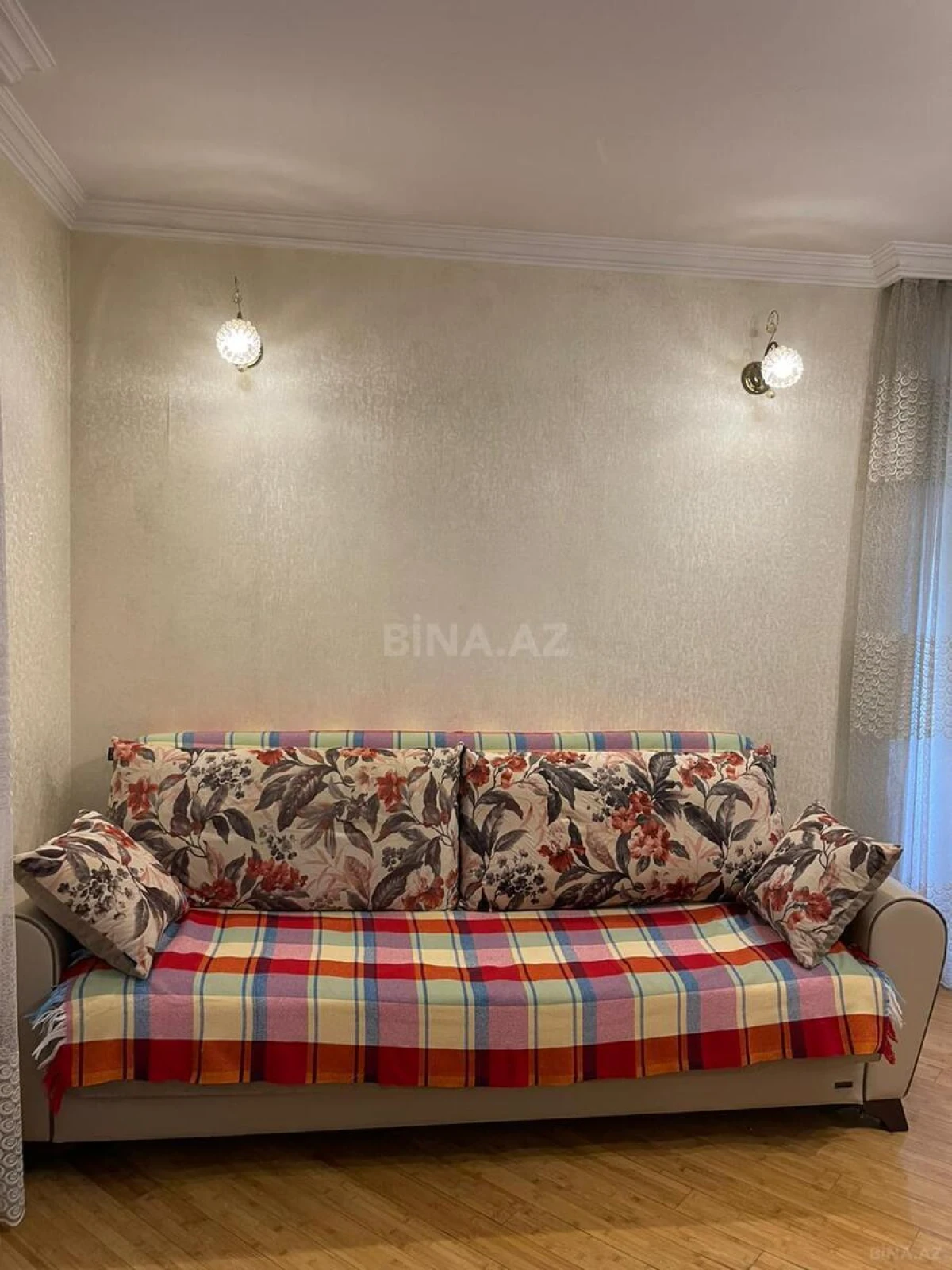Kirayə verilir 1 otaqlı mənzil 40 m²