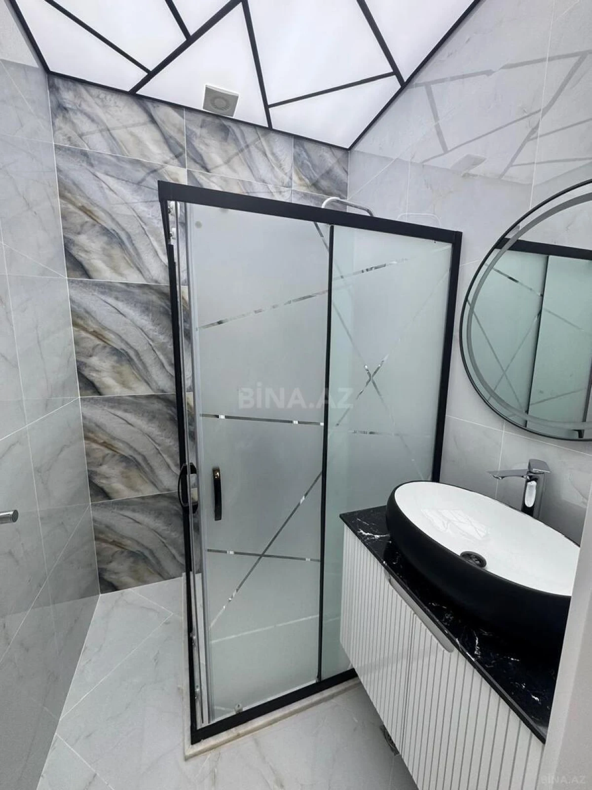 Satılır 3 otaqlı mənzil 82 m²