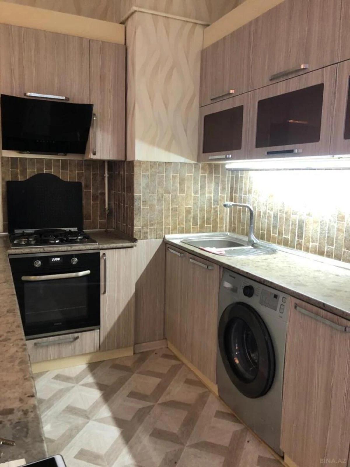 Kirayə verilir 3 otaqlı mənzil 90 m²