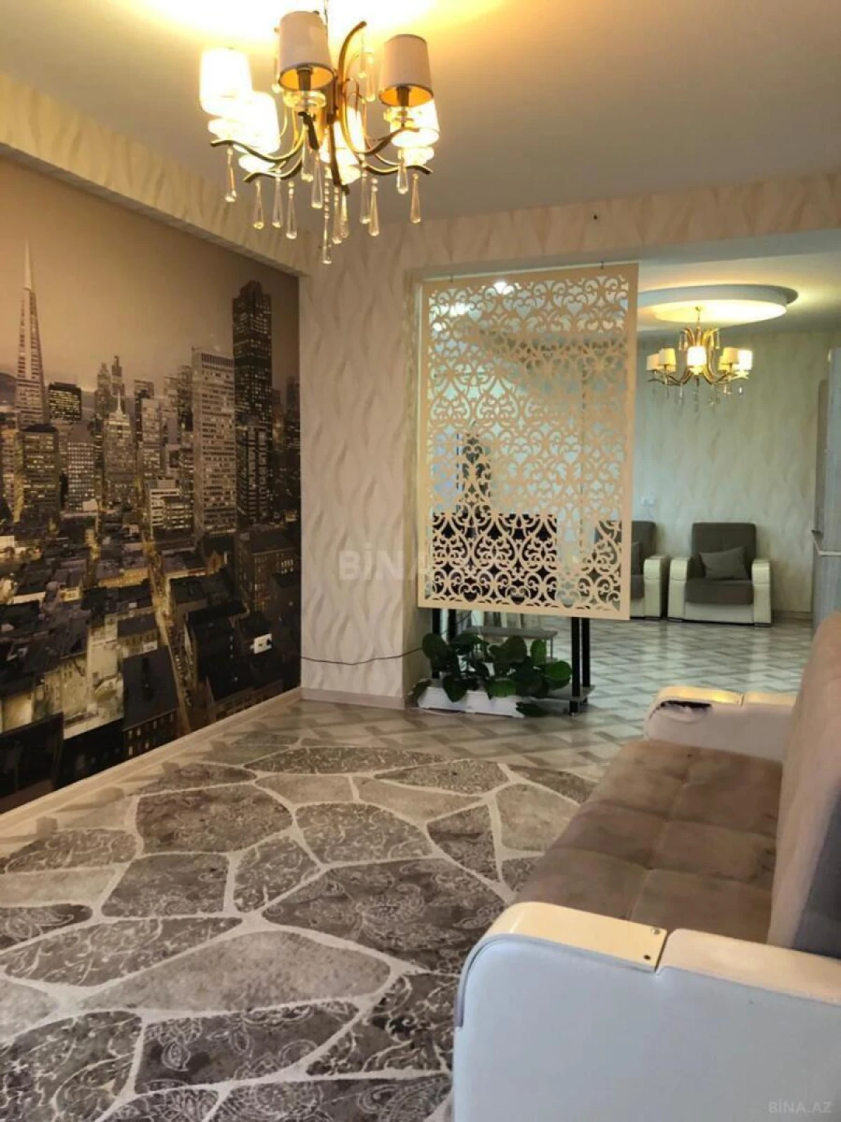Kirayə verilir 3 otaqlı mənzil 90 m²