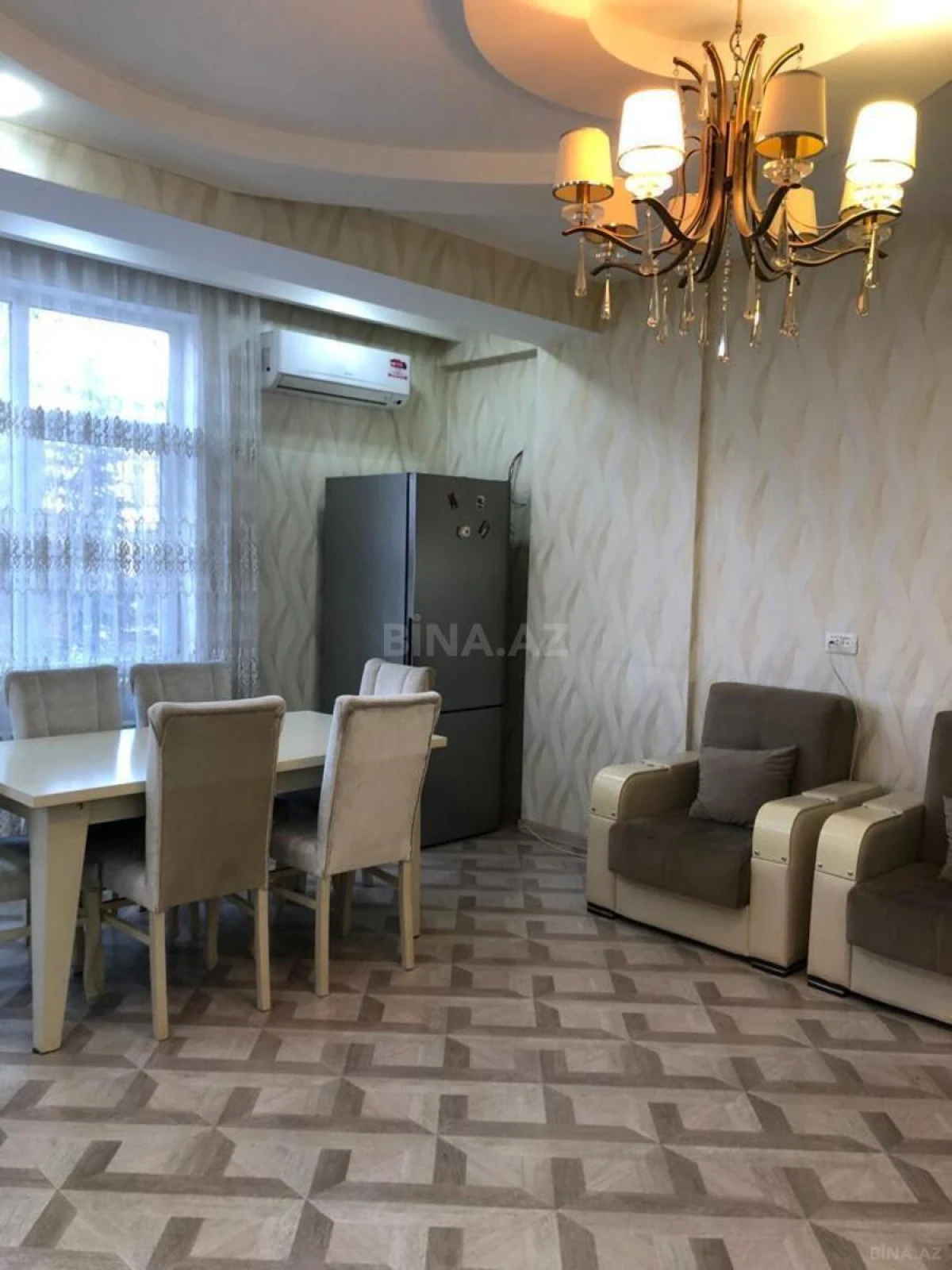 Kirayə verilir 3 otaqlı mənzil 90 m²