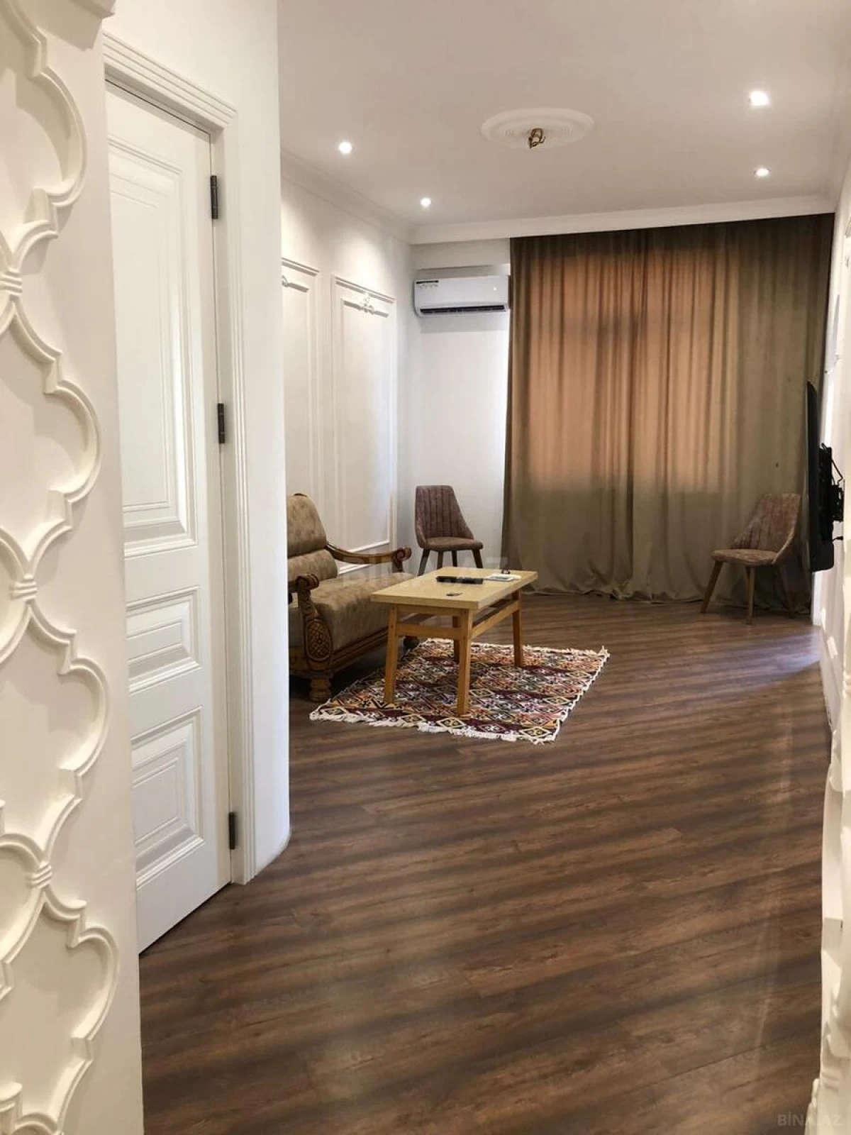 Satılır 2 otaqlı mənzil 65 m²