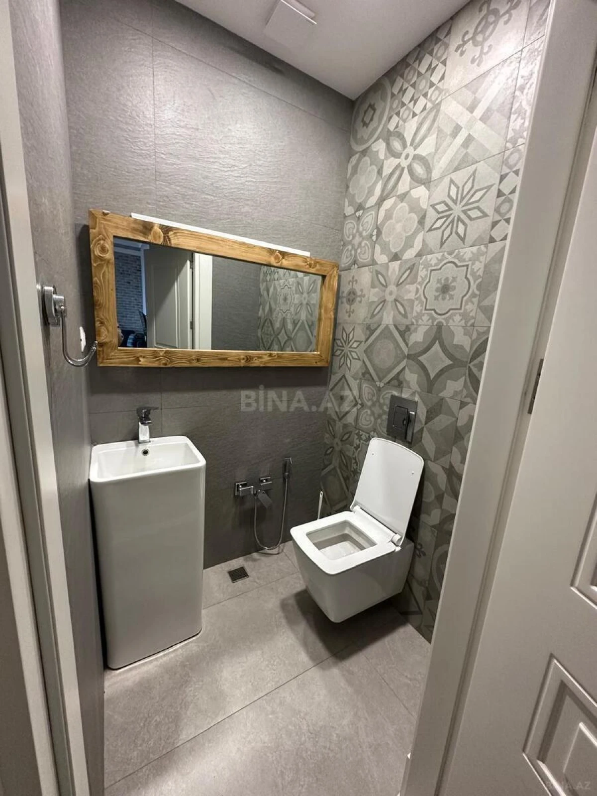 Kirayə verilir 3 otaqlı mənzil 100 m²