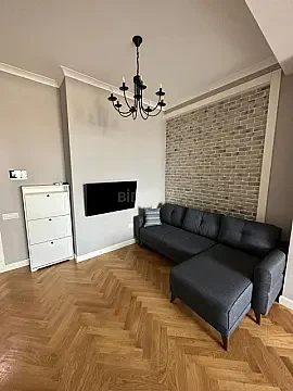 Kirayə verilir 3 otaqlı mənzil 100 m² — Bakı, Nərimanov 3 otaq 100.00 m²