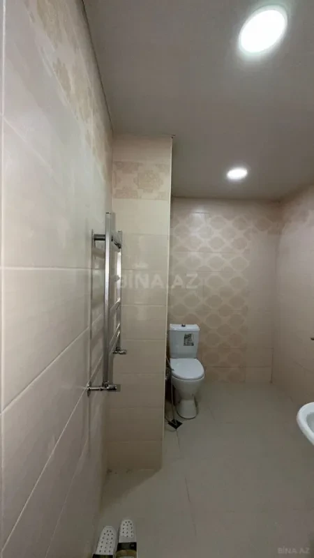 Satılır 2 otaqlı mənzil 72 m²