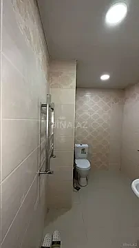 Satılır 2 otaqlı mənzil 72 m²