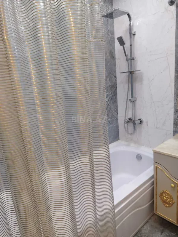 Kirayə verilir 2 otaqlı mənzil 80 m²