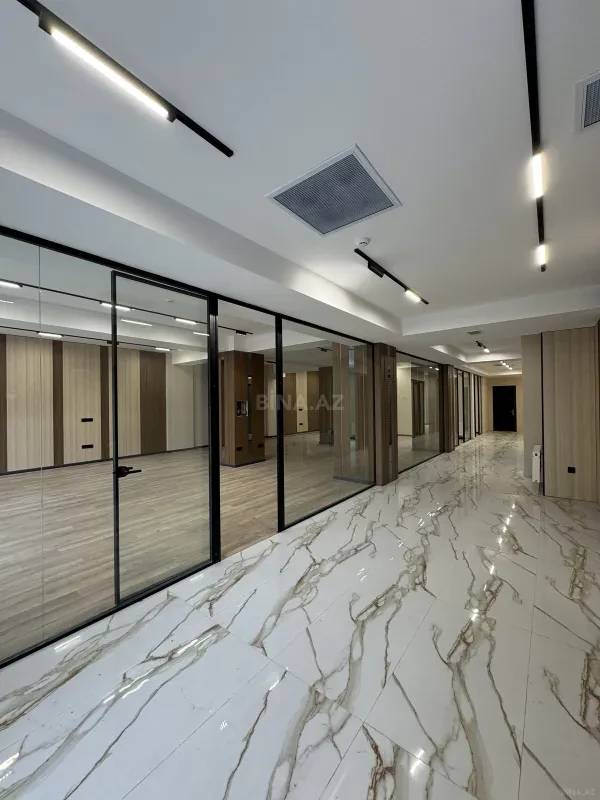 Kirayə verilir 5 otaqlı ofis 330 m²
