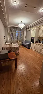 Kirayə verilir 3 otaqlı mənzil 155 m²