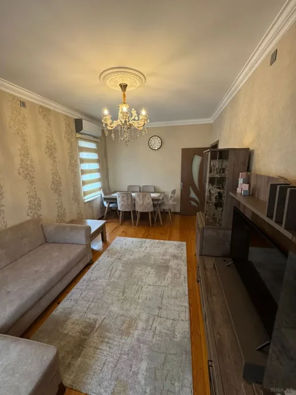 Satılır 2 otaqlı mənzil 60 m²