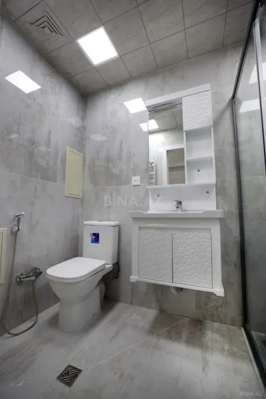 Satılır 2 otaqlı mənzil 56 m²
