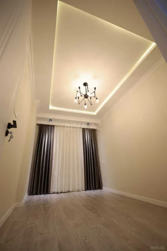 Satılır 2 otaqlı mənzil 56 m²