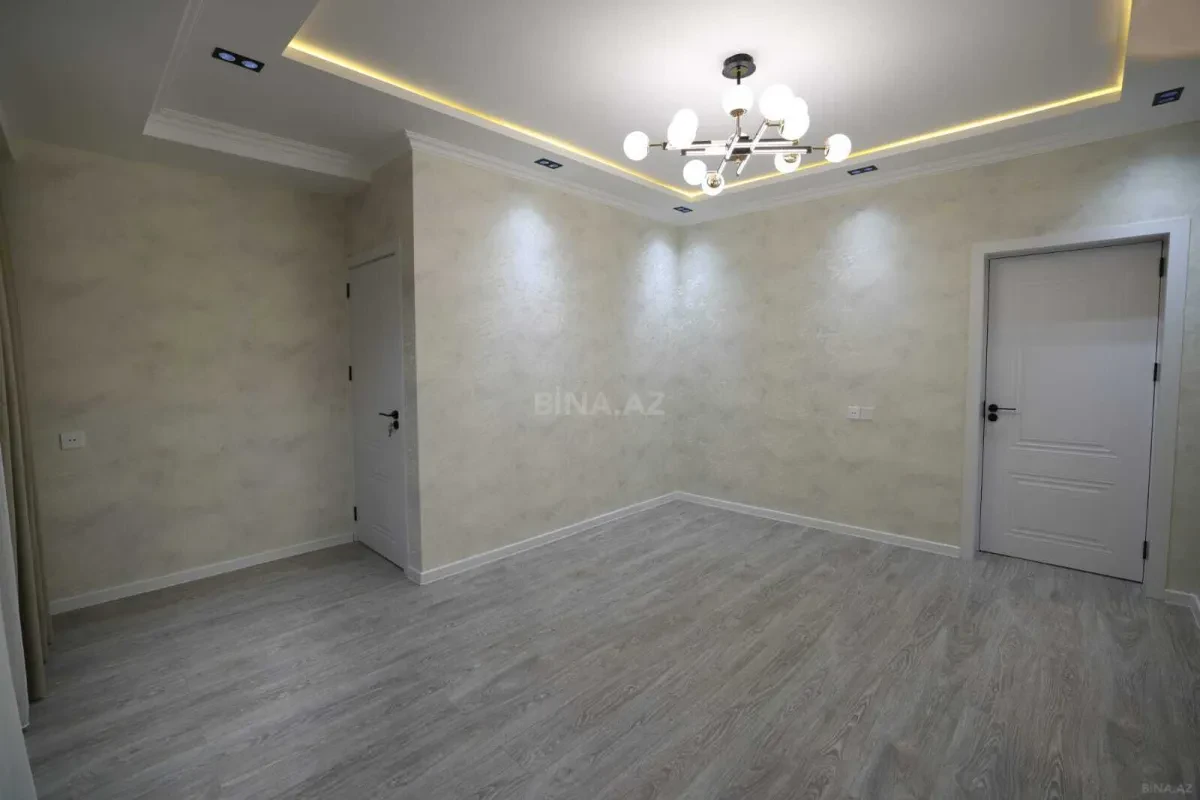 Satılır 2 otaqlı mənzil 56 m²