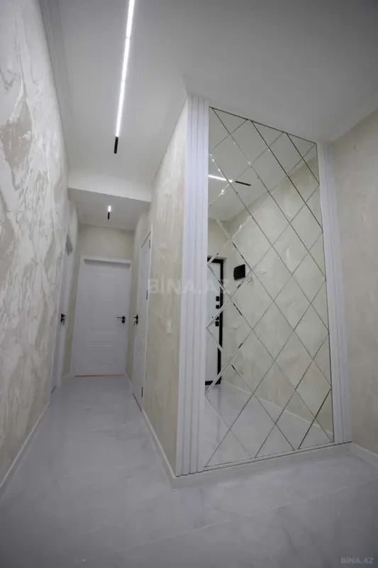 Satılır 2 otaqlı mənzil 56 m²