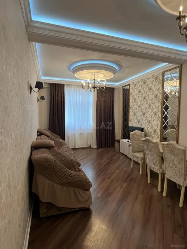 Kirayə verilir 2 otaqlı mənzil 85 m²