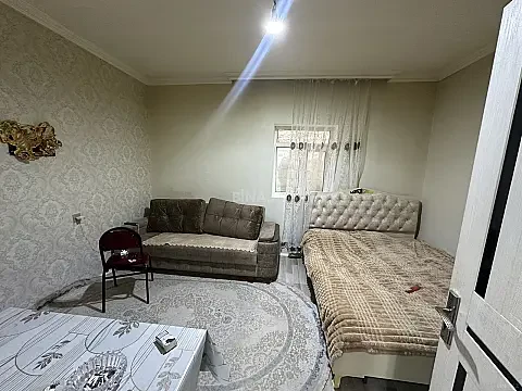 Satılır 1 otaqlı həyət evi 70 m²