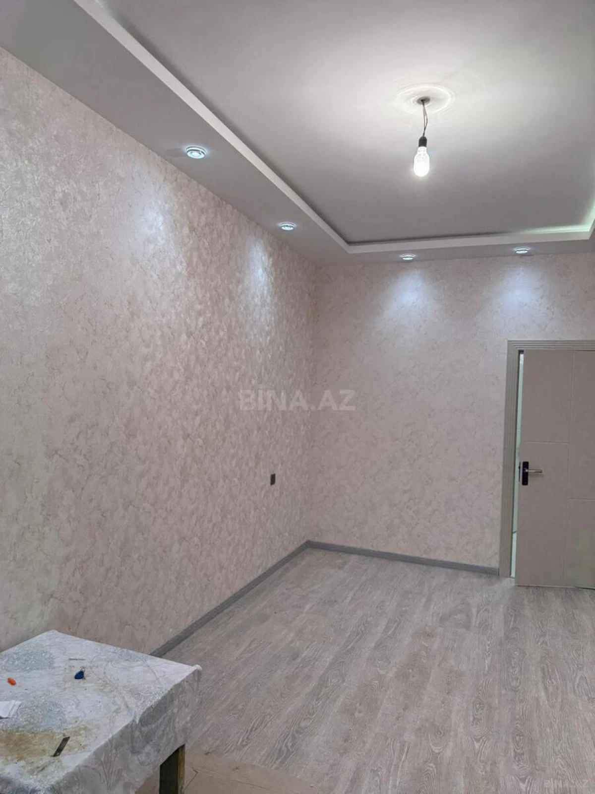 Satılır 2 otaqlı mənzil 63 m²