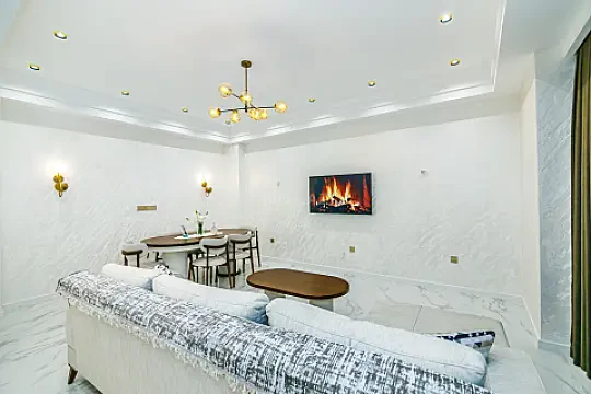 Kirayə verilir 4 otaqlı mənzil 145 m²