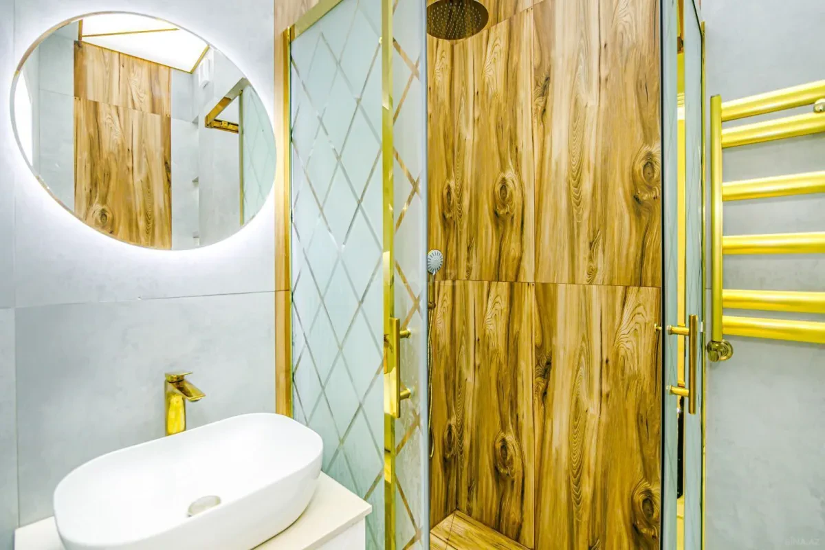 Kirayə verilir 4 otaqlı mənzil 145 m²