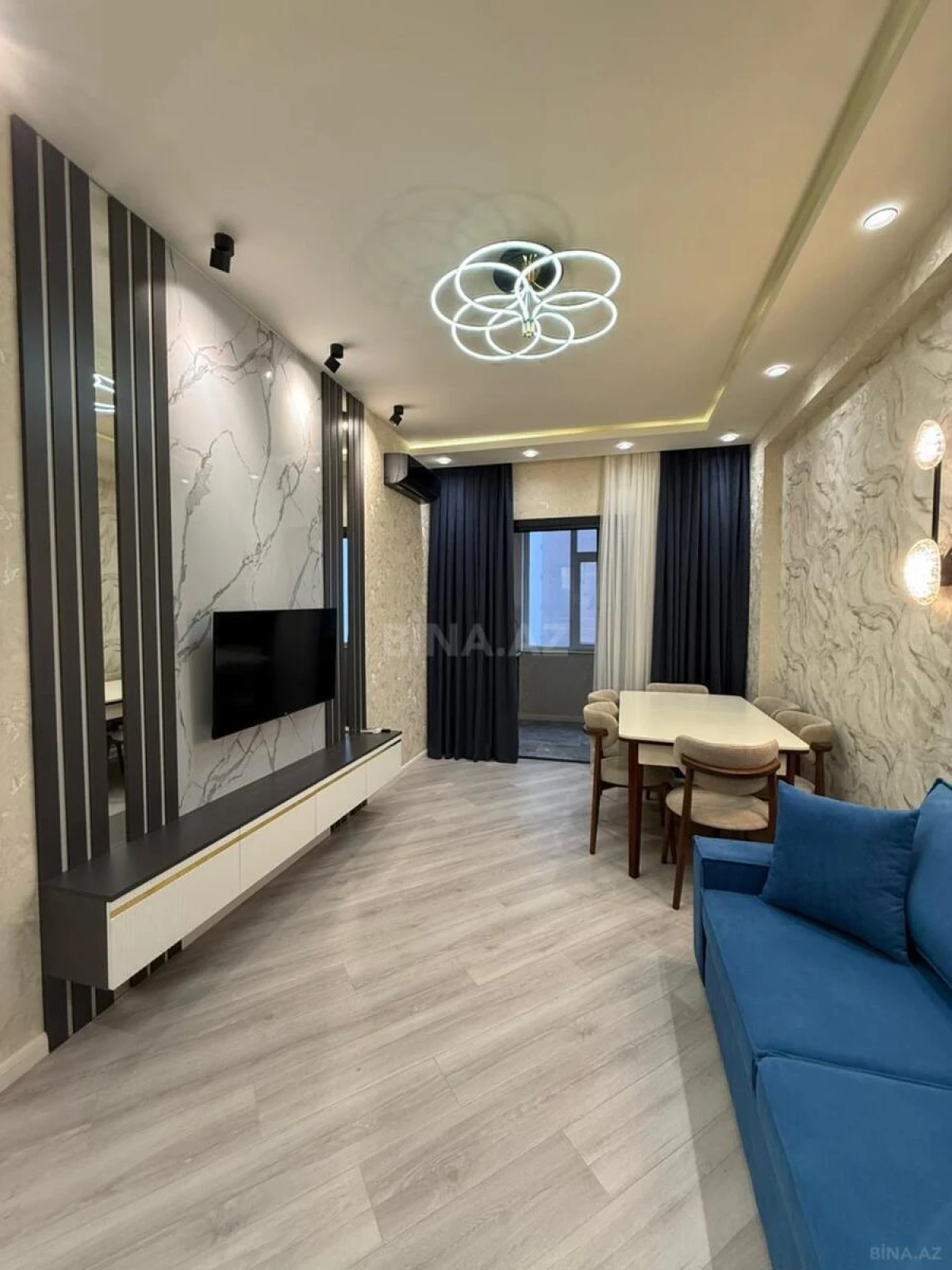Satılır 2 otaqlı mənzil 55 m²