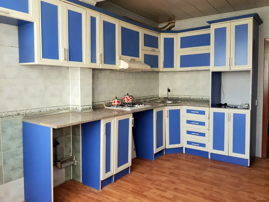 Kirayə verilir 2 otaqlı mənzil 65 m²