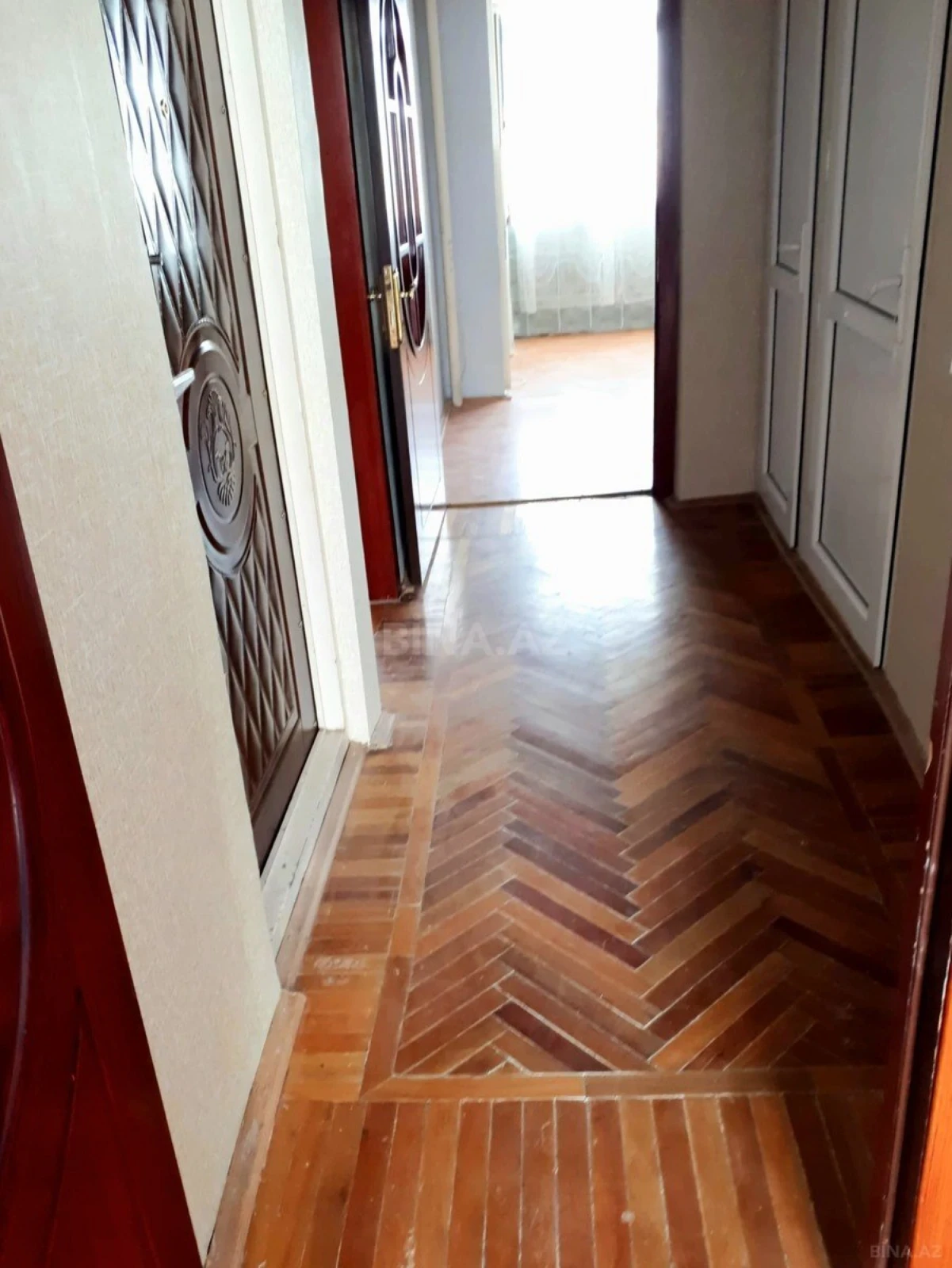 Kirayə verilir 2 otaqlı mənzil 65 m²