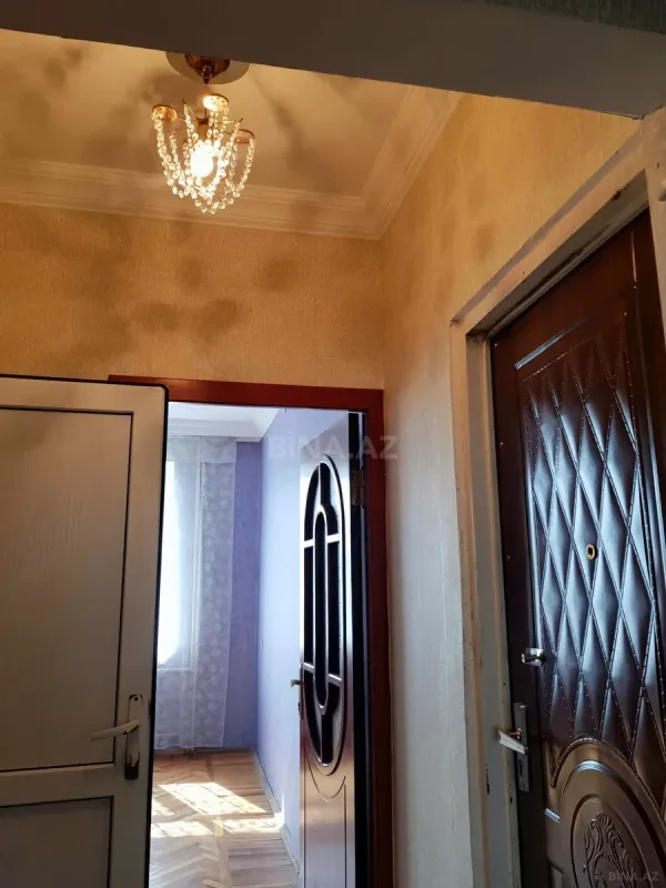 Kirayə verilir 2 otaqlı mənzil 65 m²