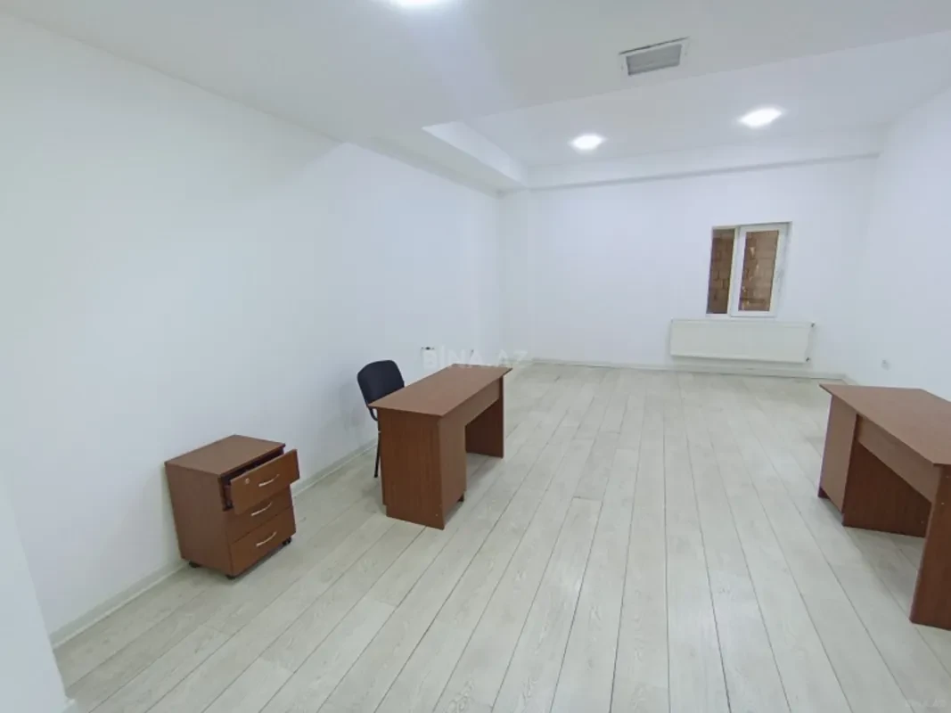 Kirayə verilir 1 otaqlı ofis 35 m²