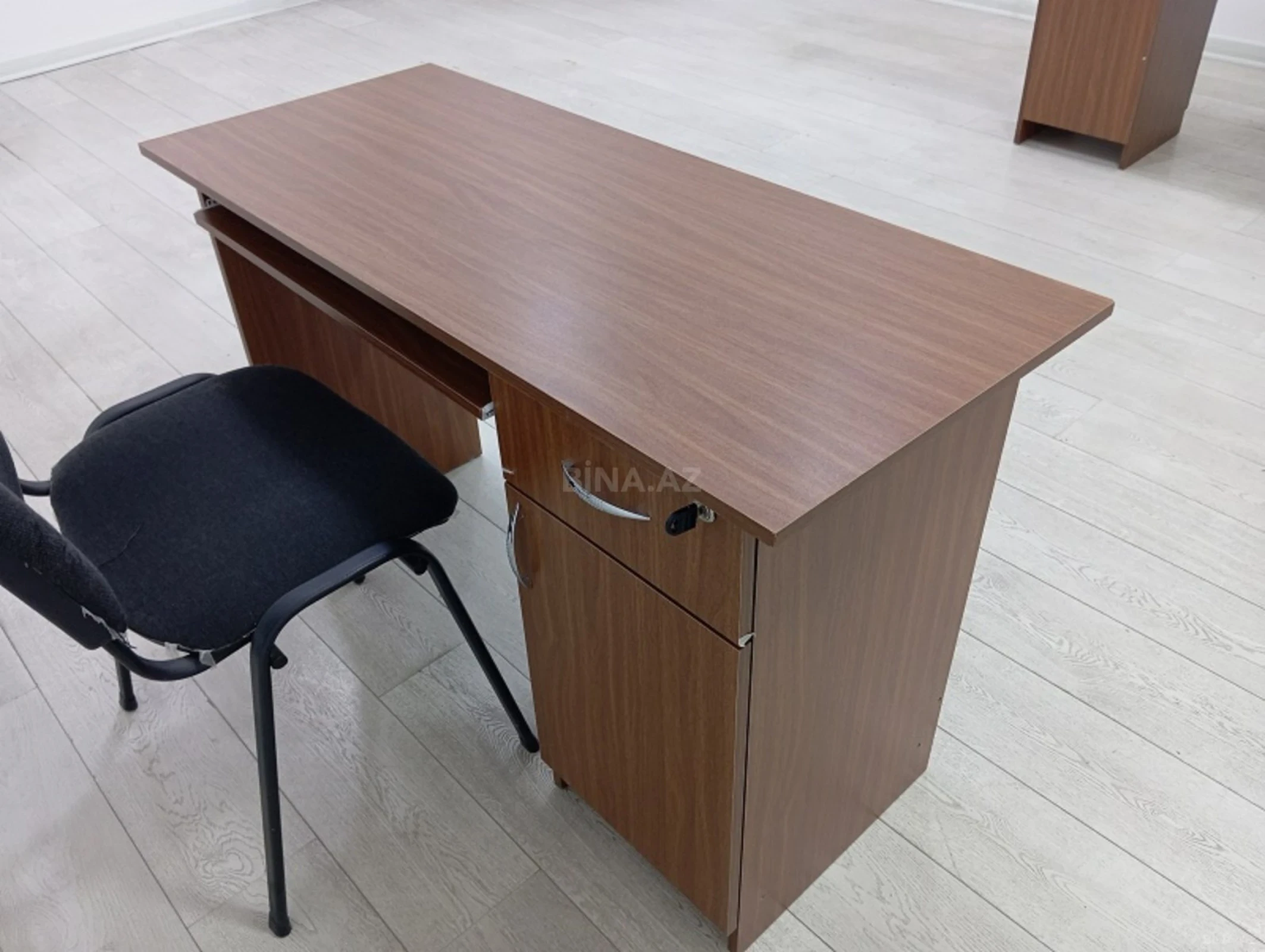 Kirayə verilir 1 otaqlı ofis 35 m²