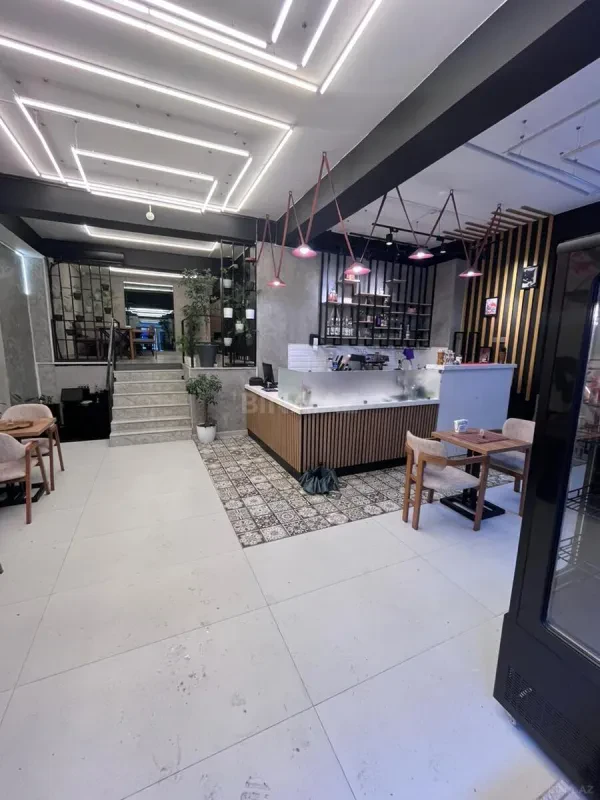 Kirayə verilir obyekt 260 m²