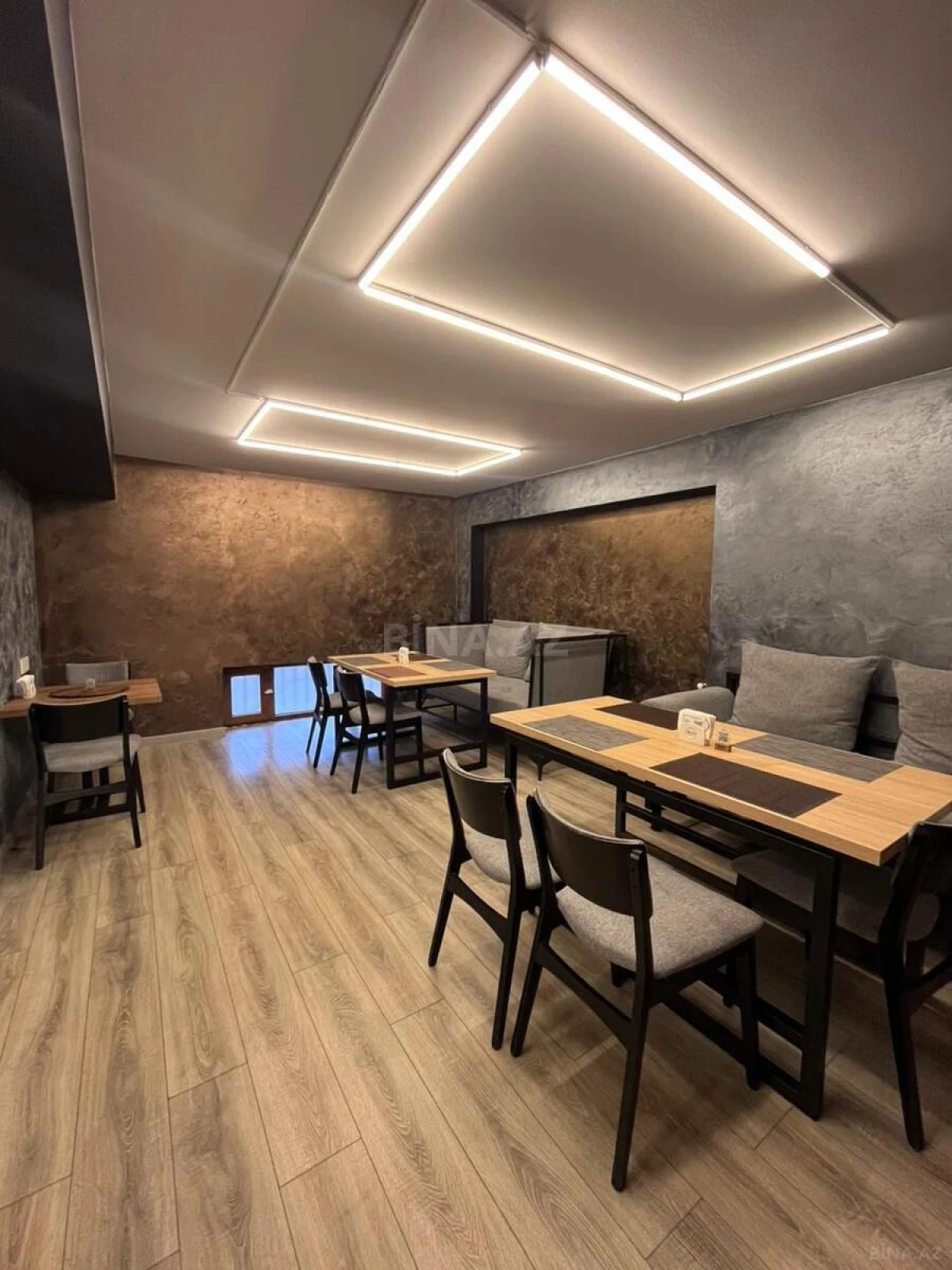 Kirayə verilir obyekt 260 m²