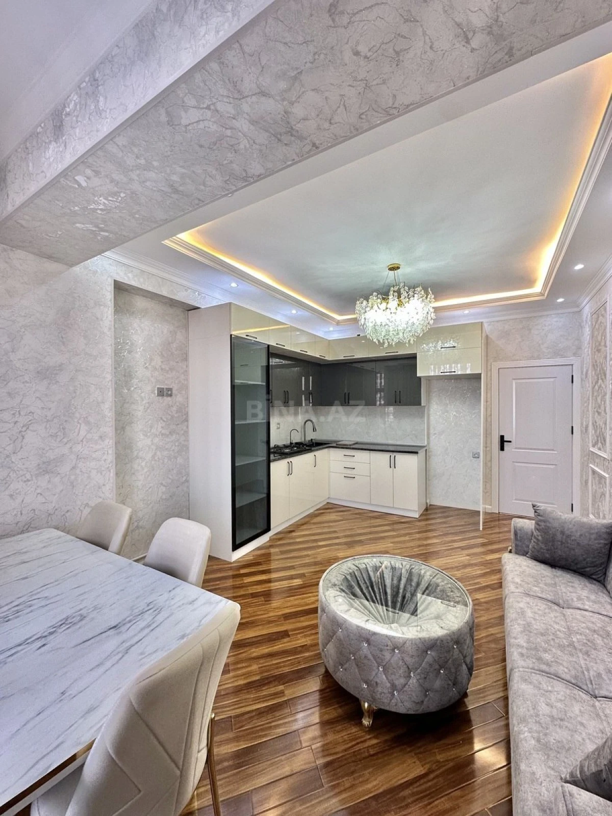 Satılır 3 otaqlı mənzil 80 m²