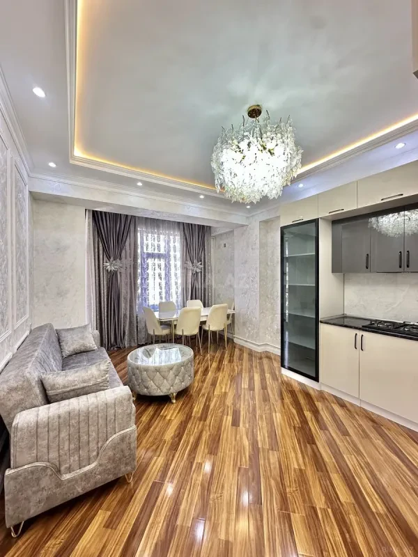 Satılır 3 otaqlı mənzil 80 m²