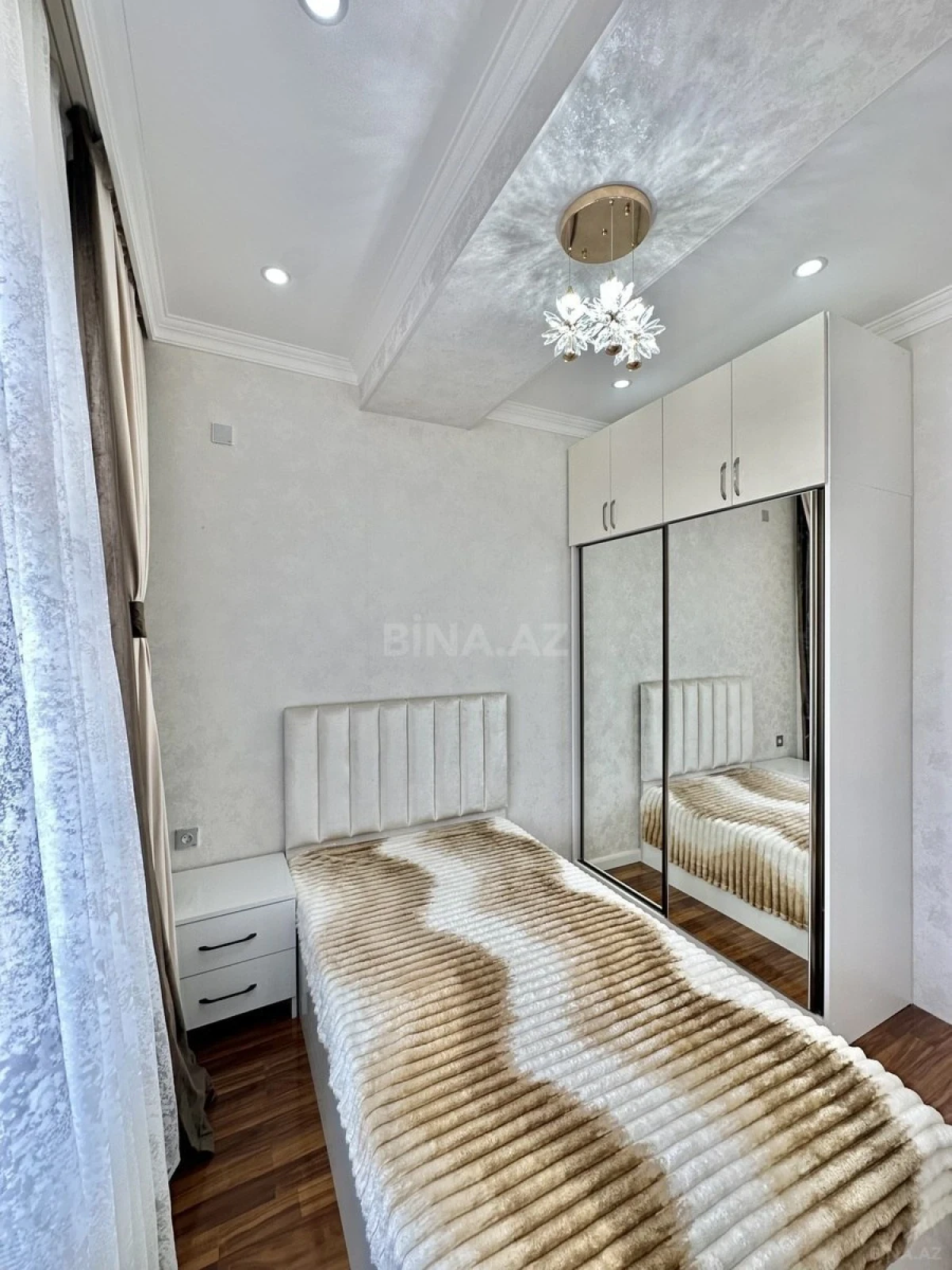 Satılır 3 otaqlı mənzil 80 m²
