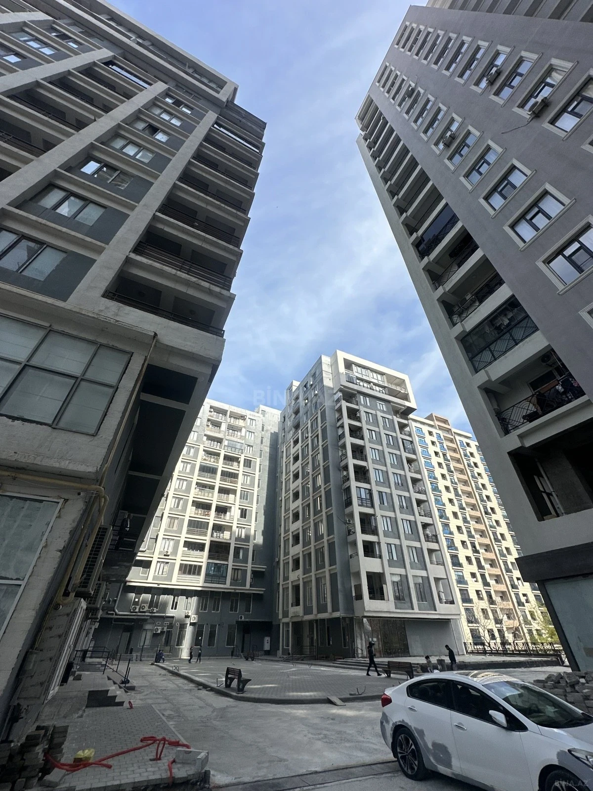 Satılır 3 otaqlı mənzil 80 m²