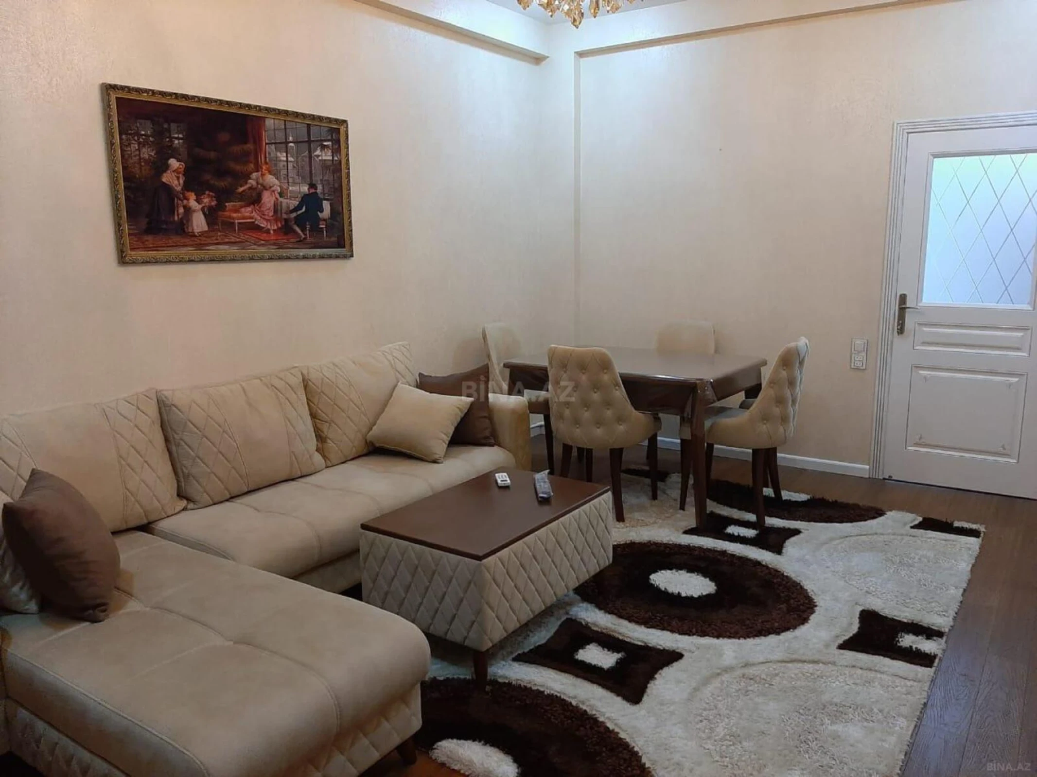 Kirayə verilir 2 otaqlı mənzil 60 m²
