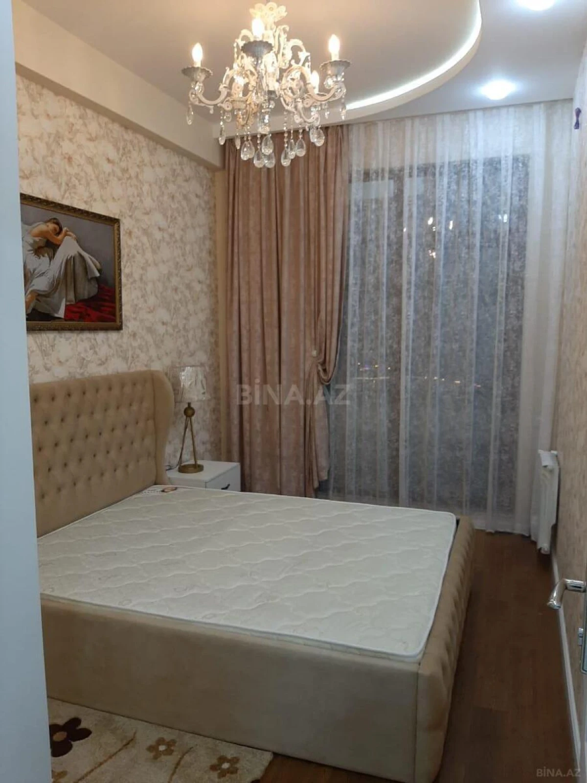 Kirayə verilir 2 otaqlı mənzil 60 m²