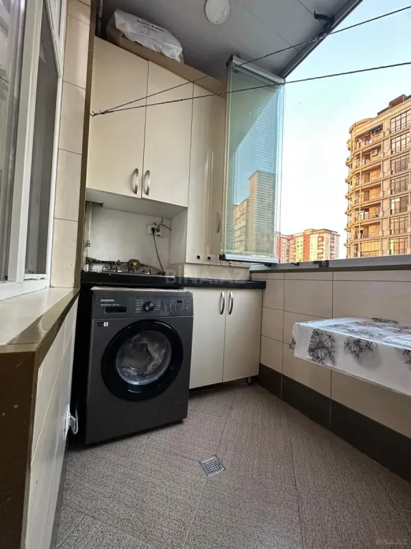 Satılır 3 otaqlı mənzil 100 m²